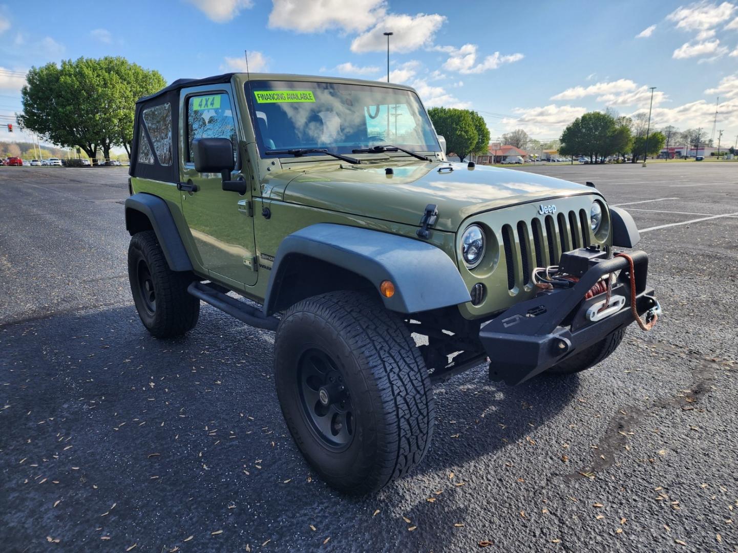 2013 Green /Black Jeep Wrangler Sport (1C4AJWAG3DL) with an 3.6 V-6 engine, 6 Speed manual transmission, located at 1221 Madison St., Shelbyville, TN, 37160, (931) 680-9439, 0.000000, 0.000000 - Photo#1